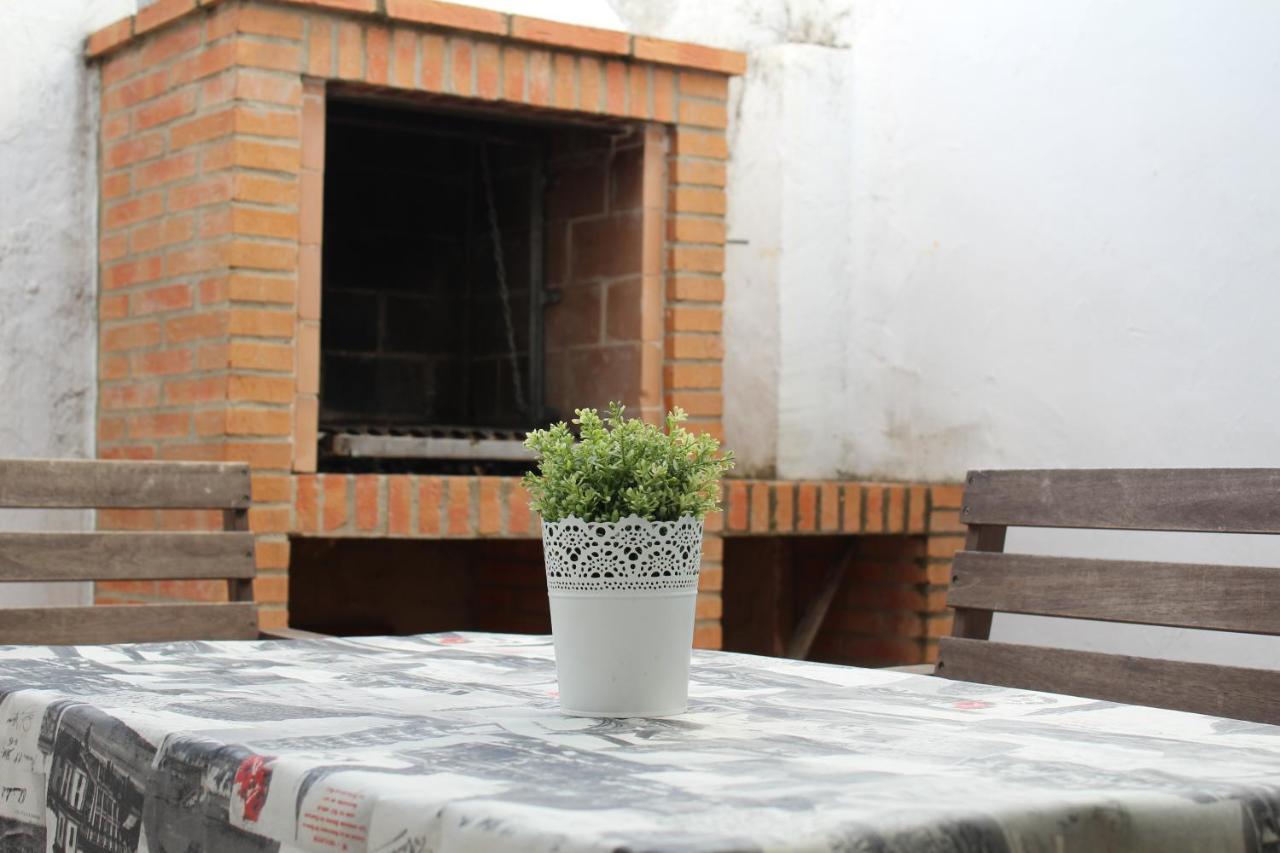 Casa Rural Ventanas A La Sierra Higuera De La Sierra  Exterior photo